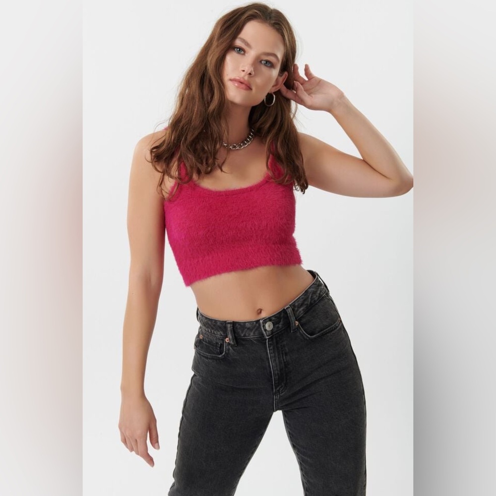 Garage Fuzzy Track Top - Raspberry Jam Hot Pink Short Sleeve Y2K Crop Top Medium